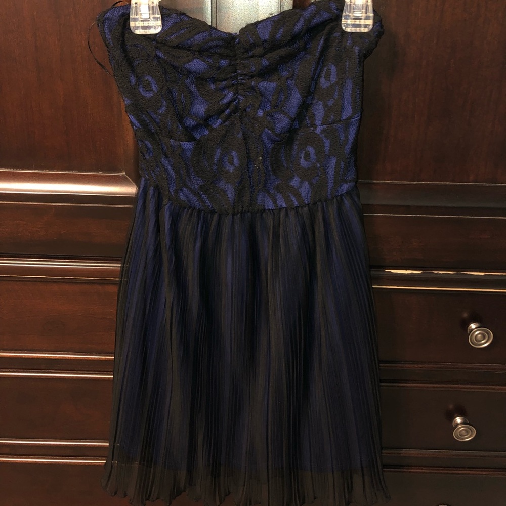 Lace mini dress